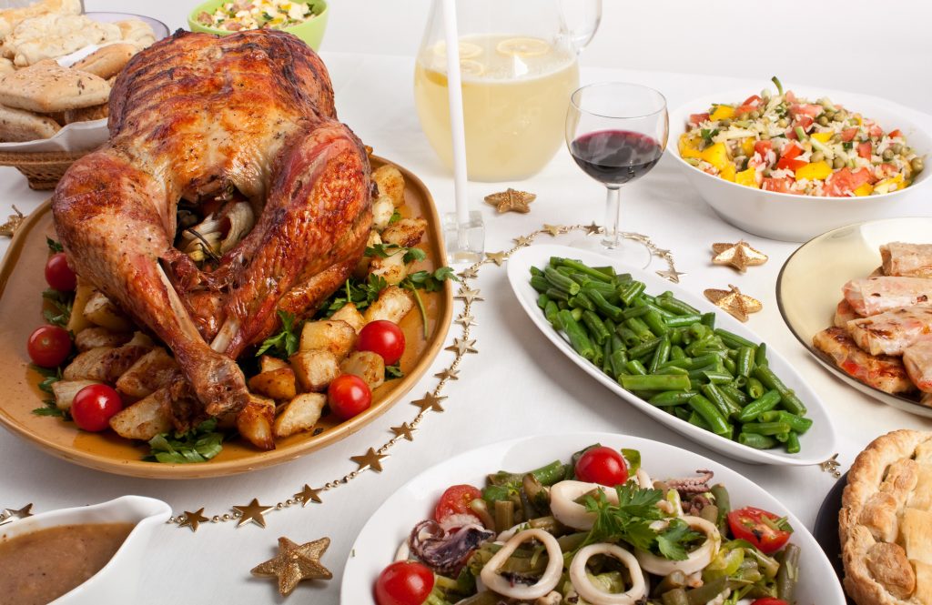 These Restaurants Near Your RESA Apartment Are Serving Christmas Dinner